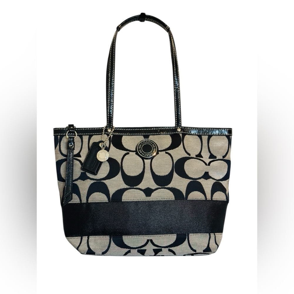 Coach Signature Canvas Black and Gray Shoulder Bag